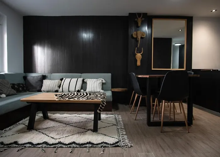 Edelweiss House - Parking Y Wifi Gratis
