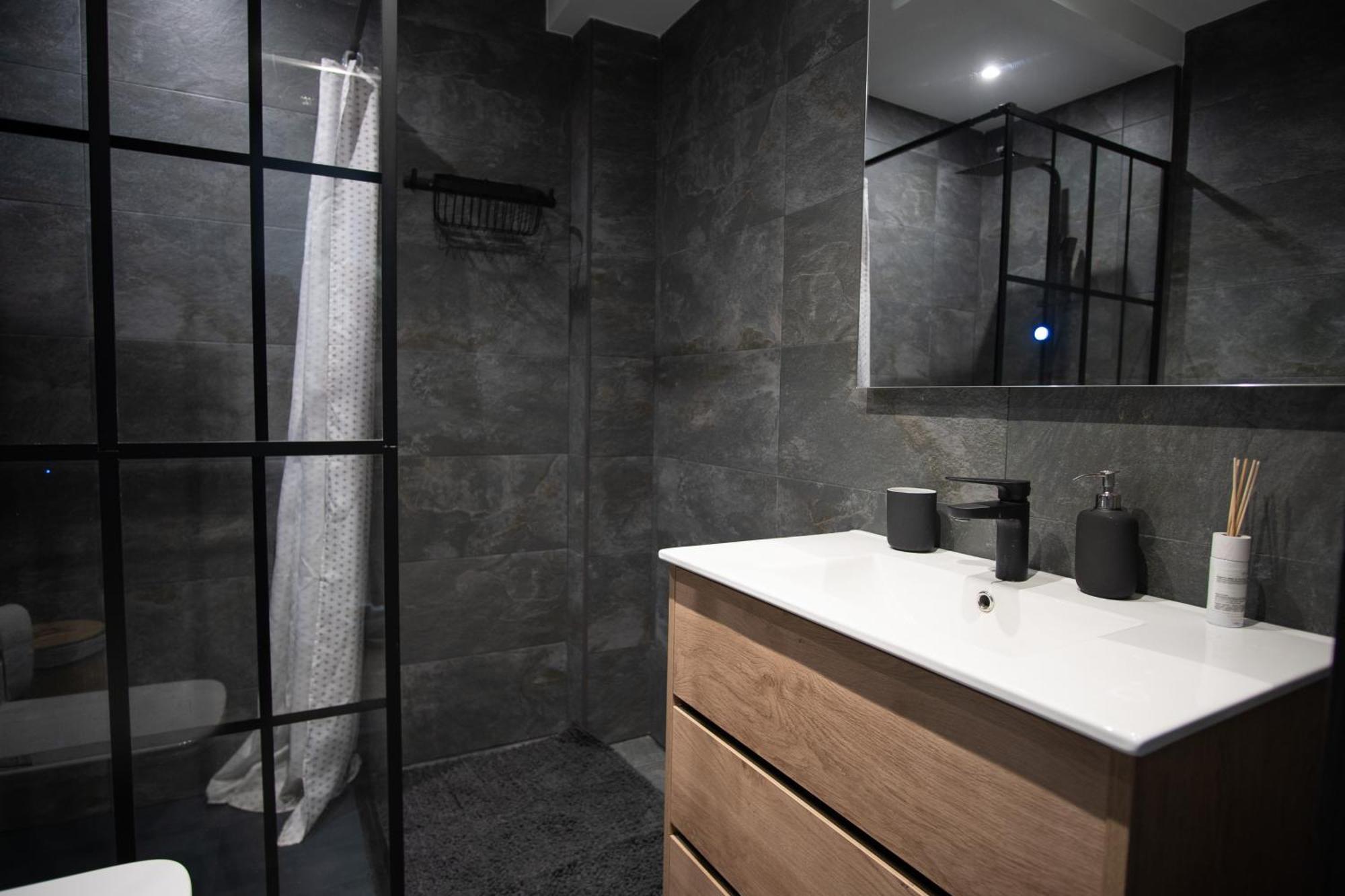 Edelweis House - Parking Y Wifi Gratis * Sierra Nevada